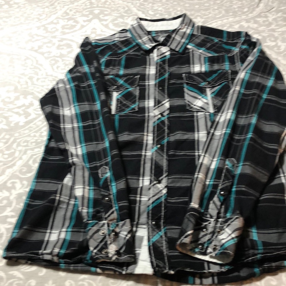 Buckle brand casual button down shirt- Large